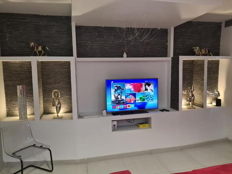 St Julians Central 2 Bedroom Apartment Saint Julian's 외부 사진